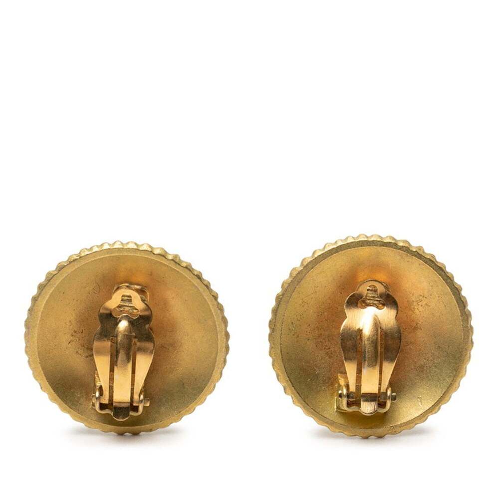 CHANEL Vintage Gold Earrings - Picture 2 of 3